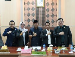 Seluruh Fraksi DPRD Sulsel Sepakat, Ranperda APBD TA 2024 ke Tahap Pembahasan