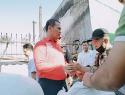 Bantu Korban Kebakaran, Andi Amran Sulaiman : AAS Community Ringankan Beban Korban
