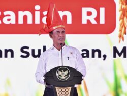 Mentan Serahkan Bantuan Pertanian Senilai Rp 410 Miliar di Sulsel