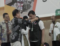 Berangkat ke Arab Saudi, 437 PPIH Diminta Selalu Bersatu dan Kompak