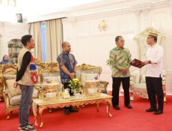 Danny Pomanto Antar Undangan F8 untuk Pj Gubernur Sulsel