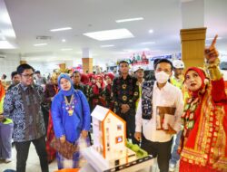 Pj Sekda Makassar Tinjau Booth Inovasi APIPTA dan Gammarana’mi di Pameran Latpimnas