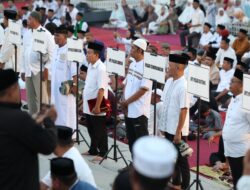 Komitmen Terhadap Zakat, Danny Pomanto Lantik 32 Orang UPZ Perusda Kota Makassar