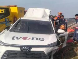 Sebelum Kecelakaan, Kru TV One Salat Subuh di Rest Area
