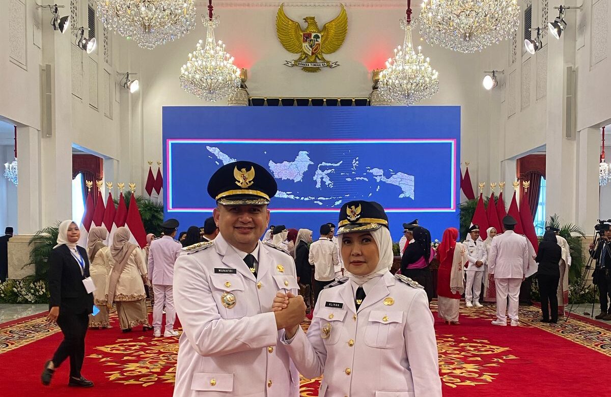 Resmi Jabat Wali Kota Makassar, Munafri Arifuddin Awali Era Baru Bersama Aliyah Mustika Ilham WhatsApp-Image-2025-02-20-at-21.39.53-2