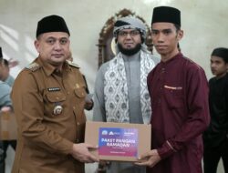 Safari Ramadan di Masjid Nurul Kautsar, Munafri Ajak Warga Bangun Kebersamaan