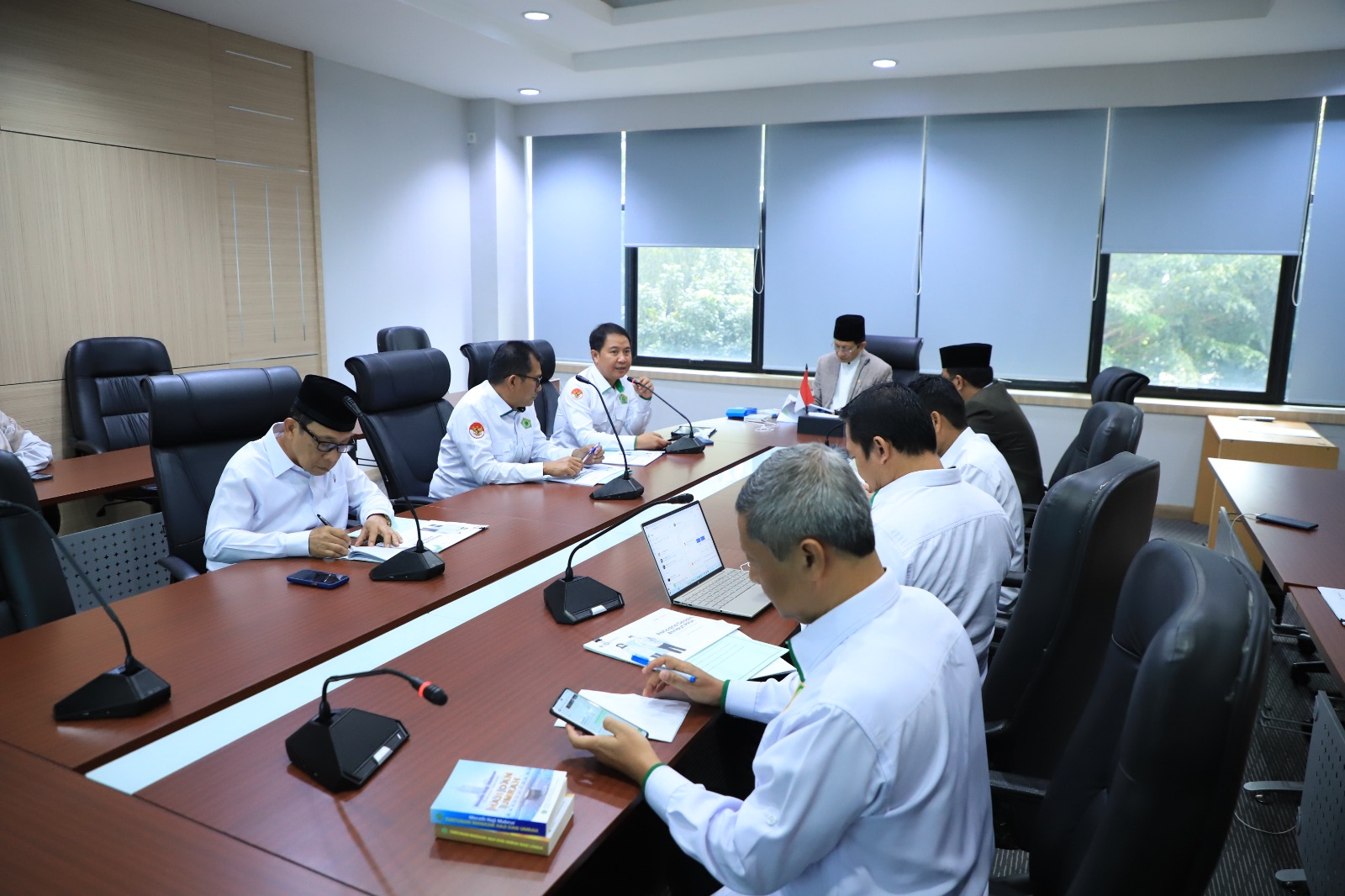 Buku Manasik Haji Terbaru di Distribusikan ke Jemaah Usai Idul Fitri Foto: kemenag
