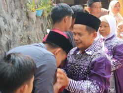 Dari Karung ke Ka’bah, Kisah Pemulung Menabung untuk Berhaji