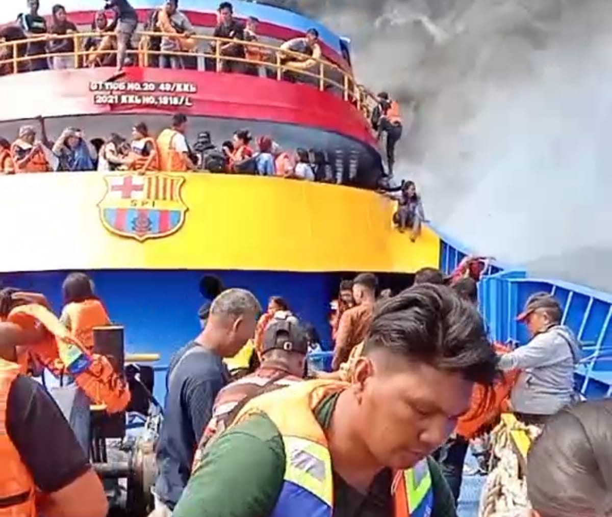 KM Bercelona V Terbakar, Lima Orang Meninggal foto(1)(1)