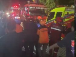 Kantor DPRD Makassar Dibakar Massa, Tiga Orang Meninggal