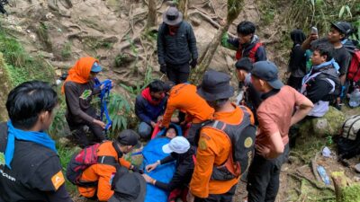 Rayakan HUT RI di Gunung Bawakaraeng, 31 Pendaki Dievakuasi dari 3.786 Peserta